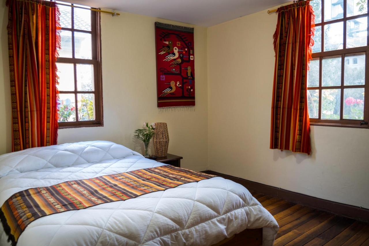 Hostal Alcala Кіто Екстер'єр фото