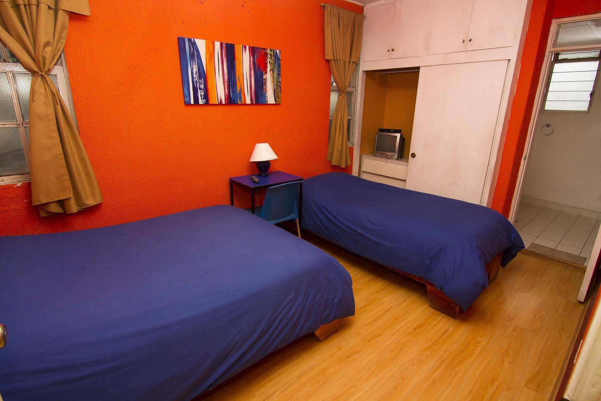 Hostal Alcala Кіто Екстер'єр фото